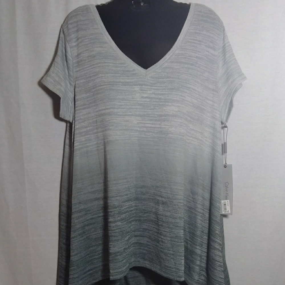 ☺ Calvin Klein Two Tone Tee Shirt